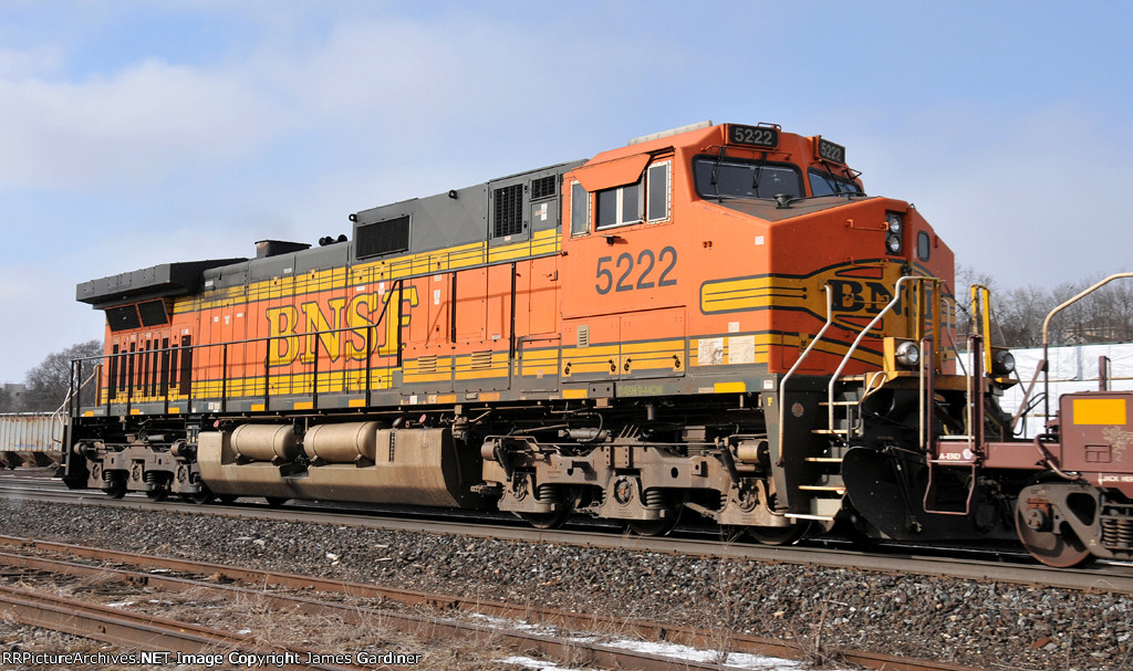 BNSF 5222